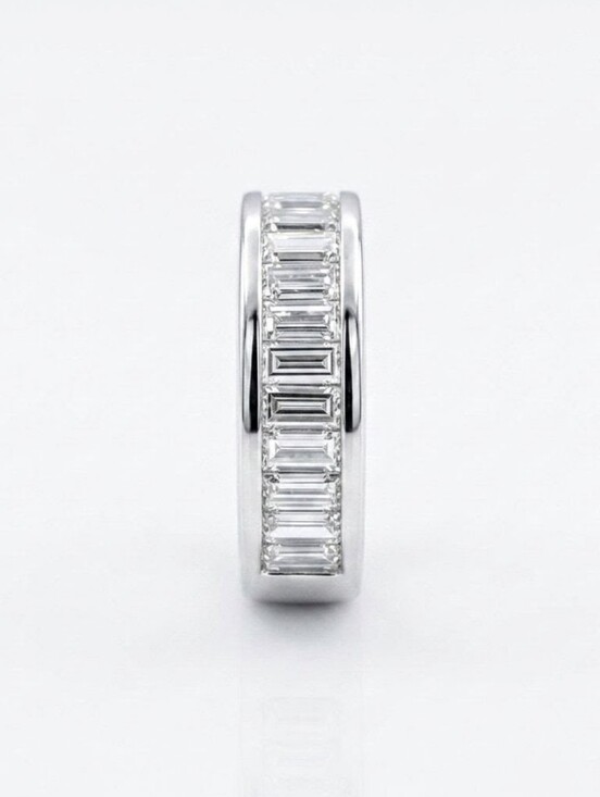 AAQuatif Jewelry - Y2K Vintage Swarovski Crystal Baguette Channel Band Old Money Ring Silver Ovrly